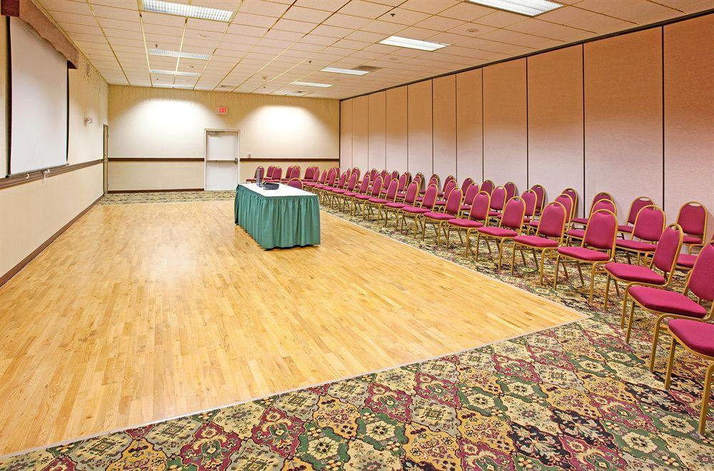 Country Inn & Suites By Radisson, Sidney, Ne Екстер'єр фото